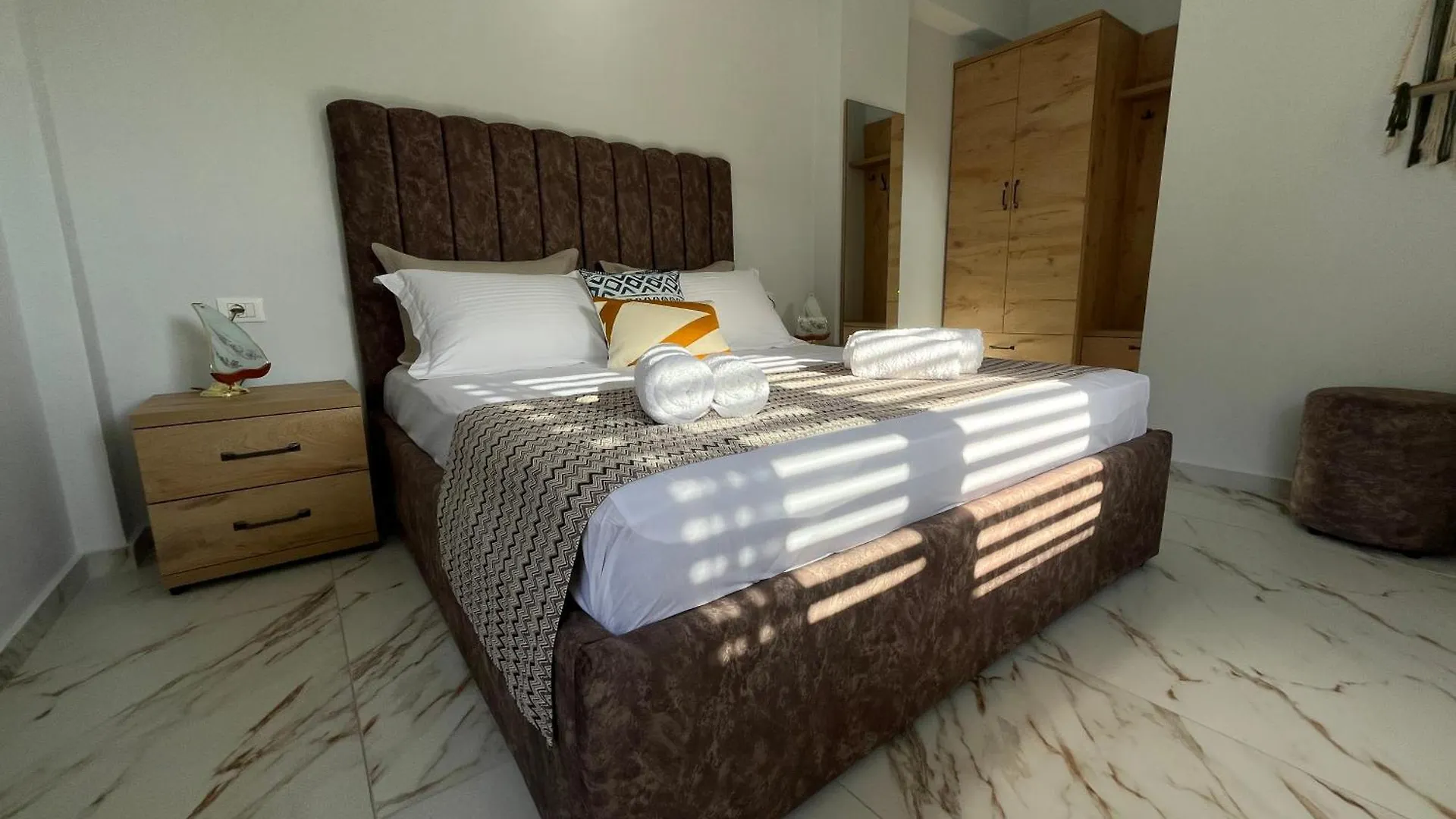 Vickys Inn Dhërmi